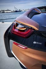 BMW i8 Roadster 2018 года (WW)
